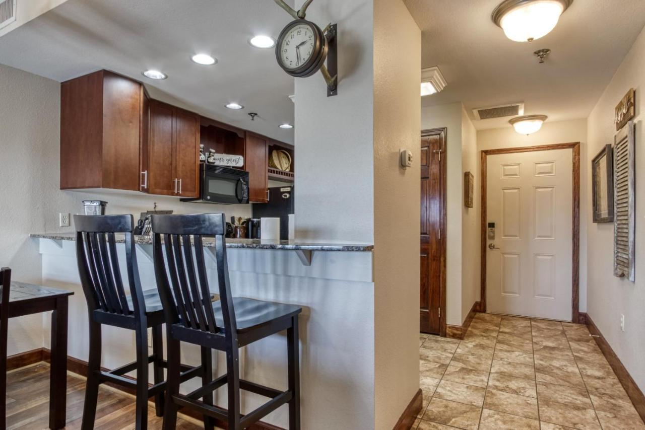 Gorgeous 2Bd 2Bth Condo With Mountain Views Pool Hot Tub Game Room Close To Parkway Пиджен-Фордж Экстерьер фото