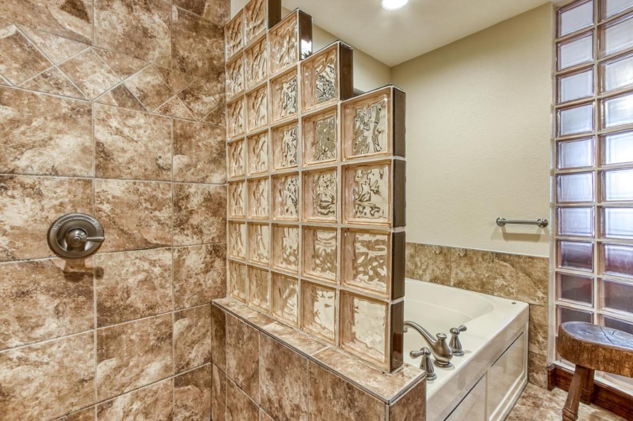 Gorgeous 2Bd 2Bth Condo With Mountain Views Pool Hot Tub Game Room Close To Parkway Пиджен-Фордж Экстерьер фото
