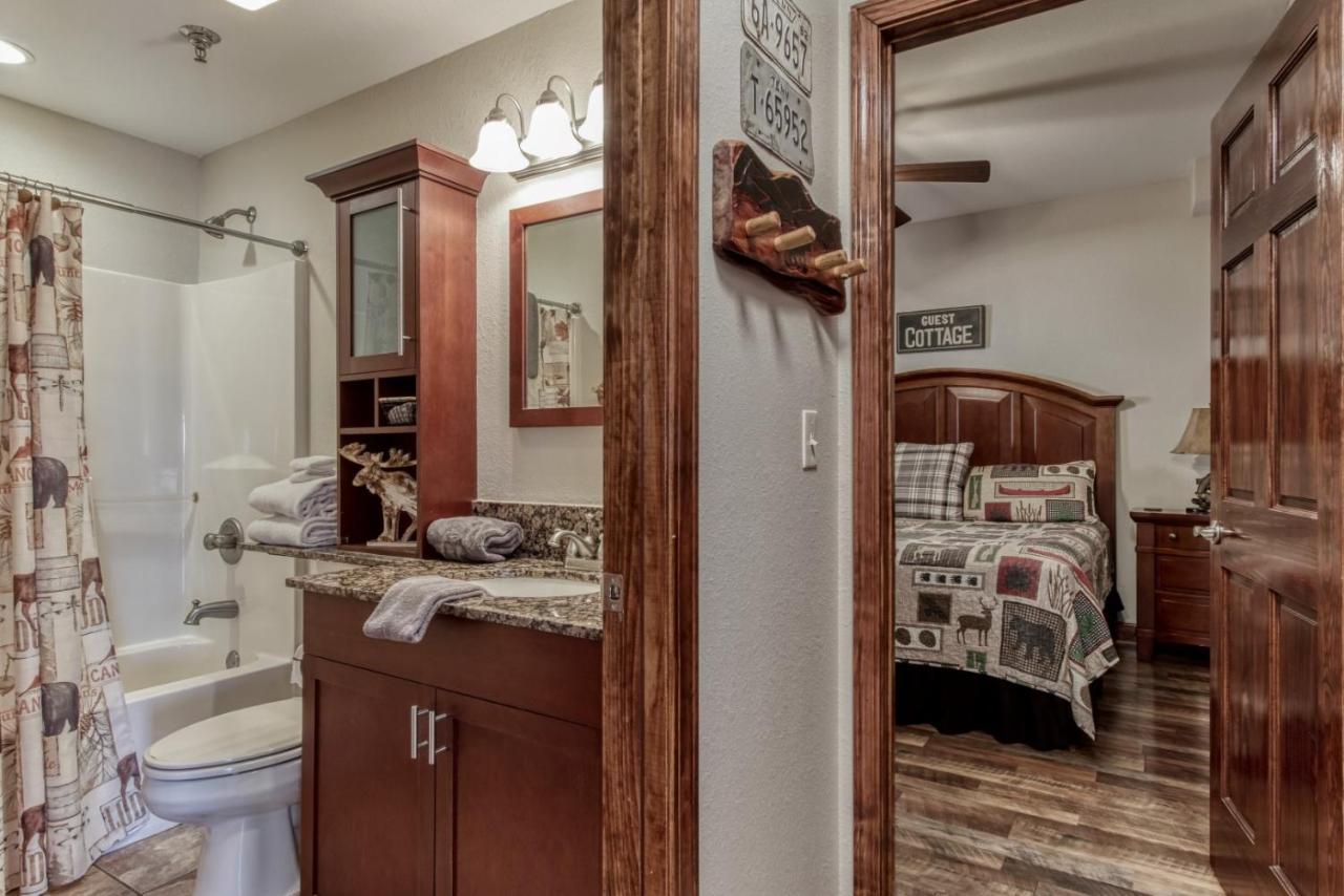 Gorgeous 2Bd 2Bth Condo With Mountain Views Pool Hot Tub Game Room Close To Parkway Пиджен-Фордж Экстерьер фото